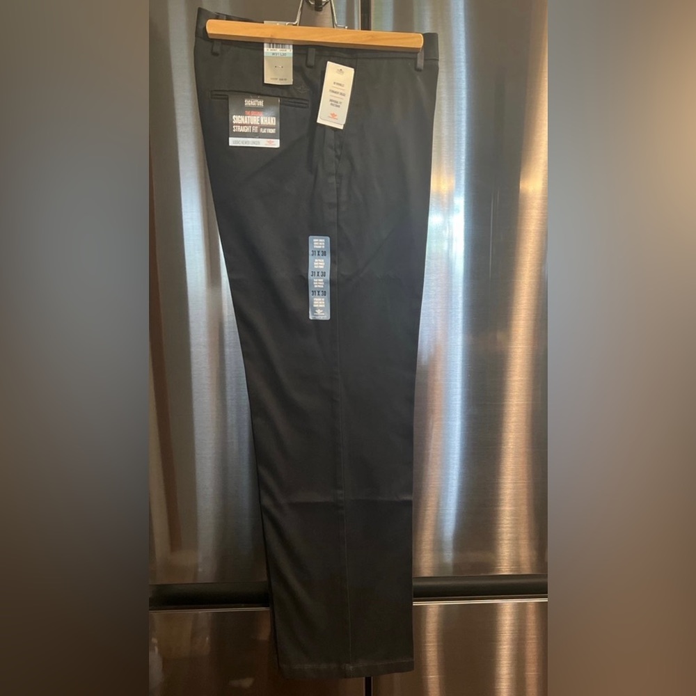 NWT-  Men’s Dockers Original